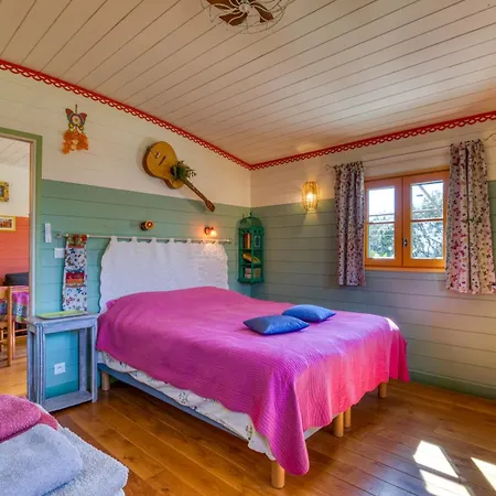 Tatil parkı Logis De Belavista La Boemia Aniane