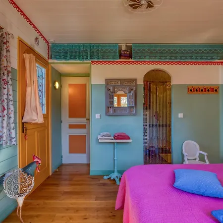 Tatil parkı Logis De Belavista La Boemia